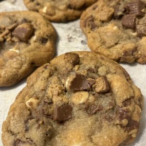 Reese’s Peanut Butter Chocolate Chip Cookies